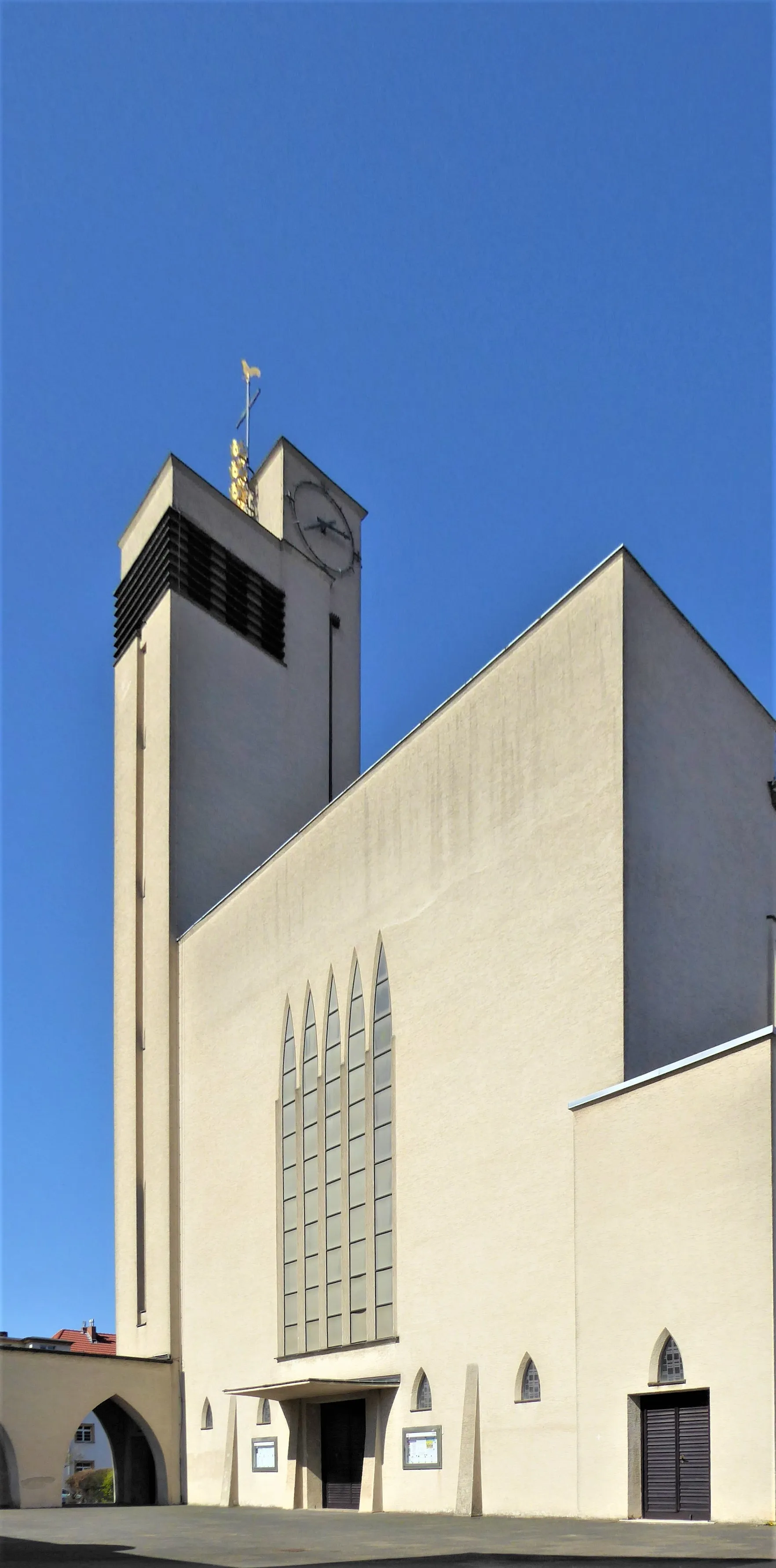 St. Dreikönigen, Köln-Bickendorf