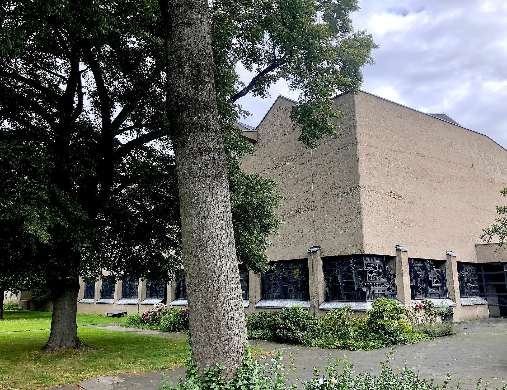 Catholic Church of the Prophet, Forerunner and Baptist of the Lord John in Cologne at the university hospitals (Cologne-Lindenthal).