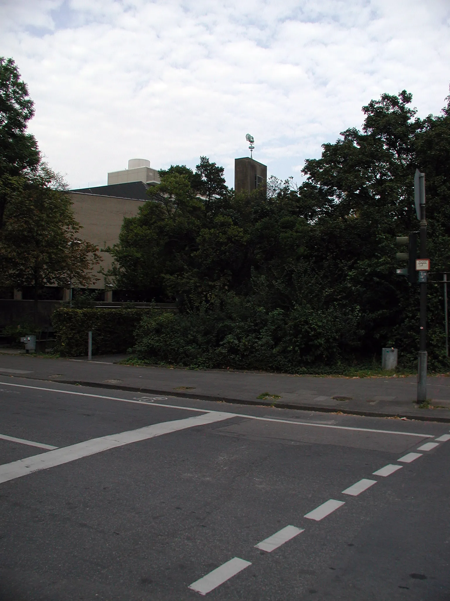 Kirche Johannes der Täufer in Köln-Lindenthal
