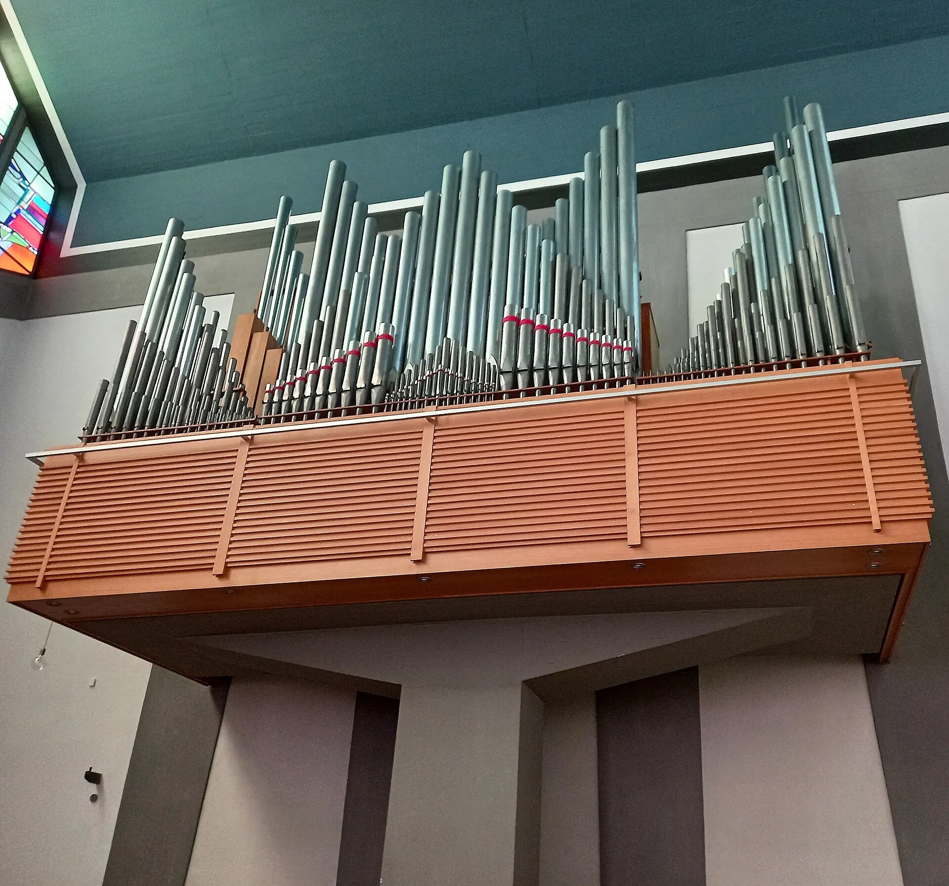 Pipe organ of St. Joseph (Köln-Braunsfeld)