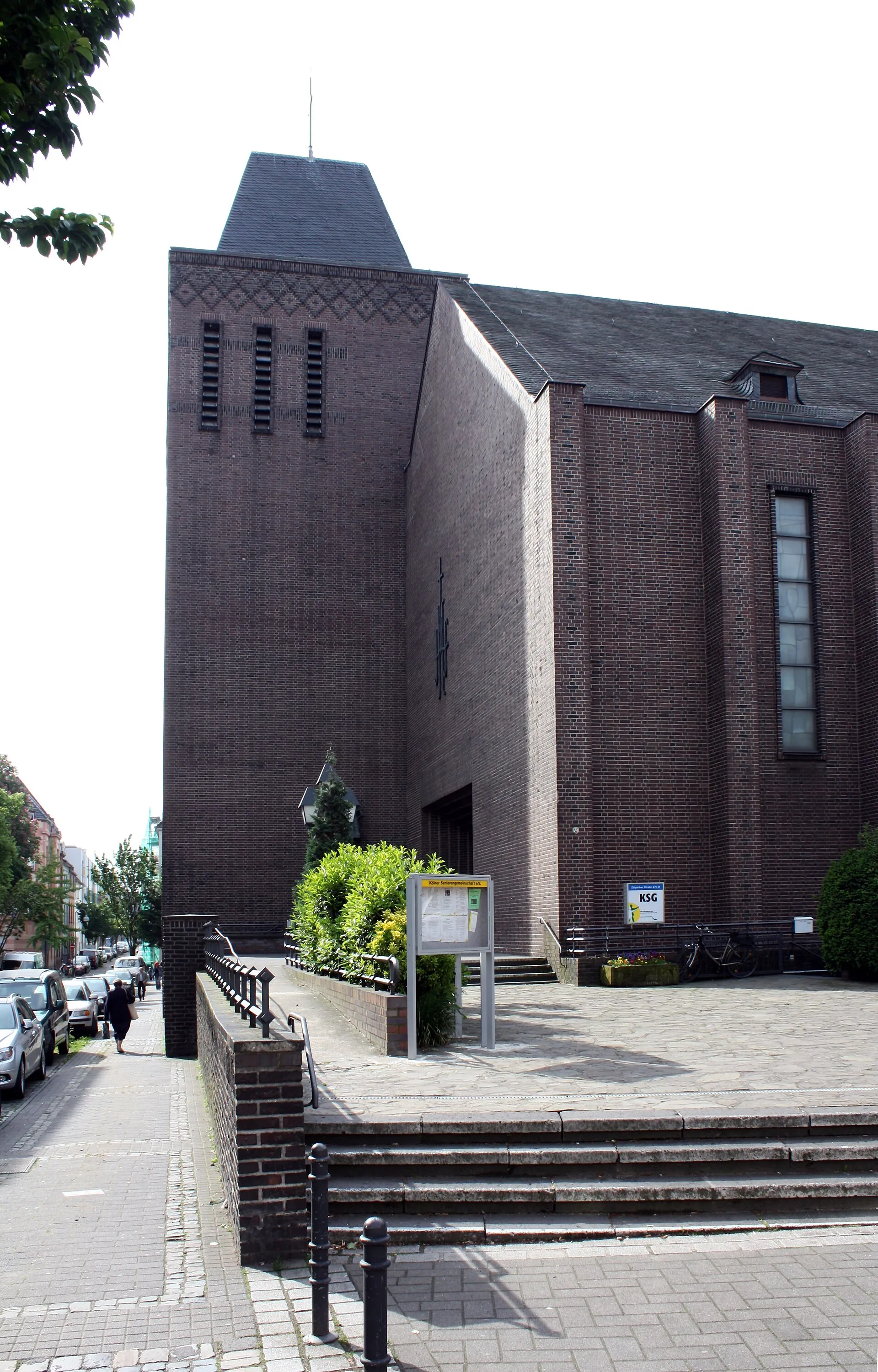 St. Karl Borromäus, Köln-Sülz