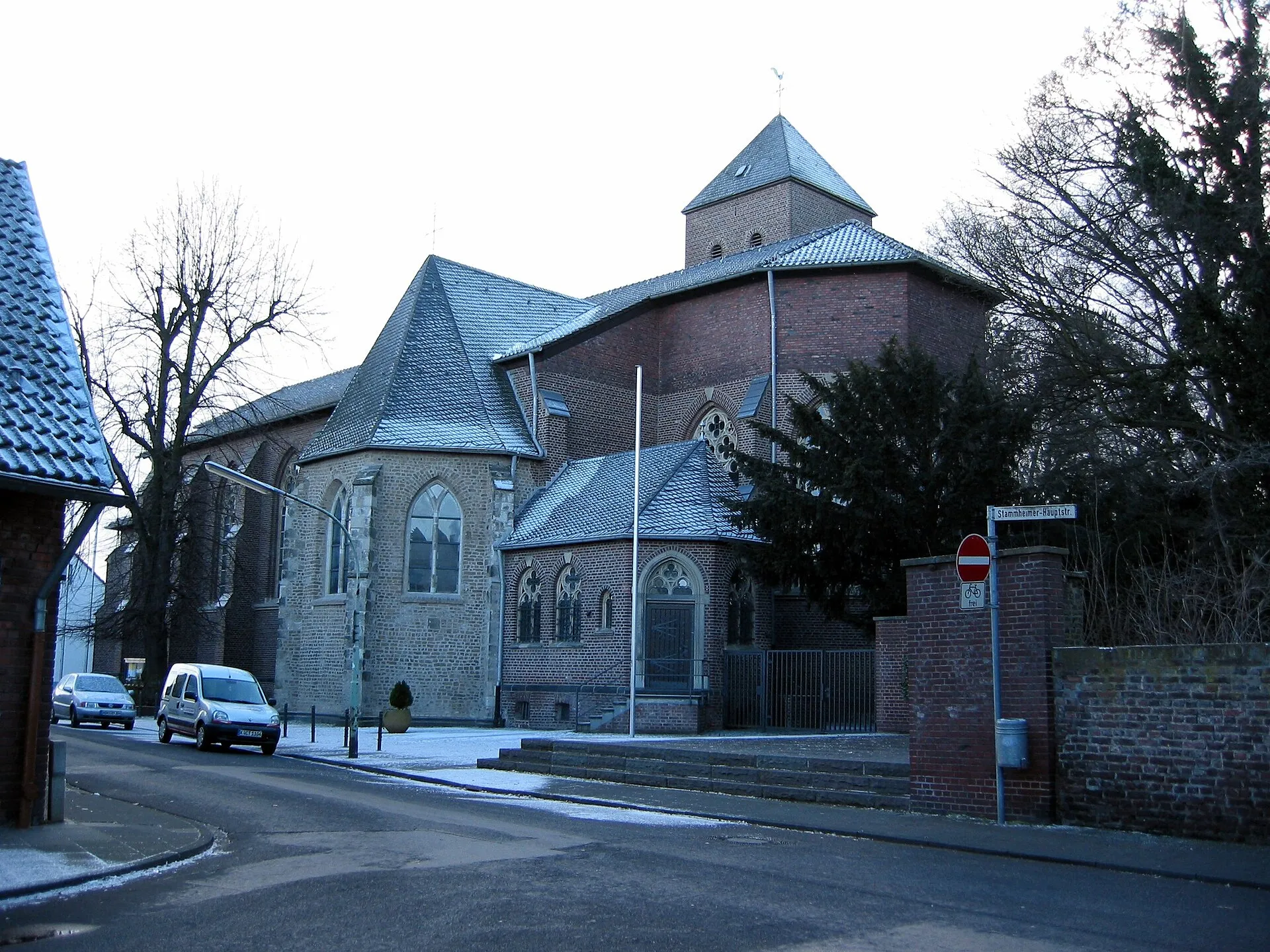 Köln-Stammheim St. Maria Geburt