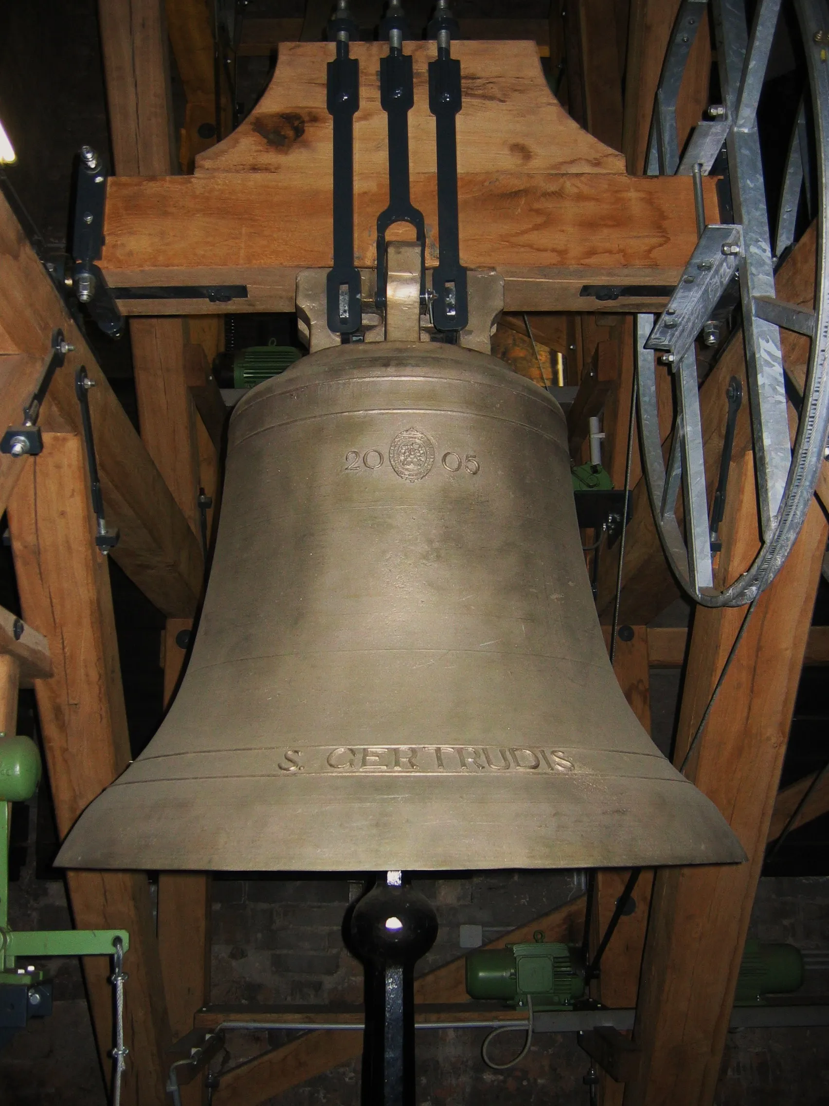 Glocke 1 (Gertrudis) von St. Peter in Köln.