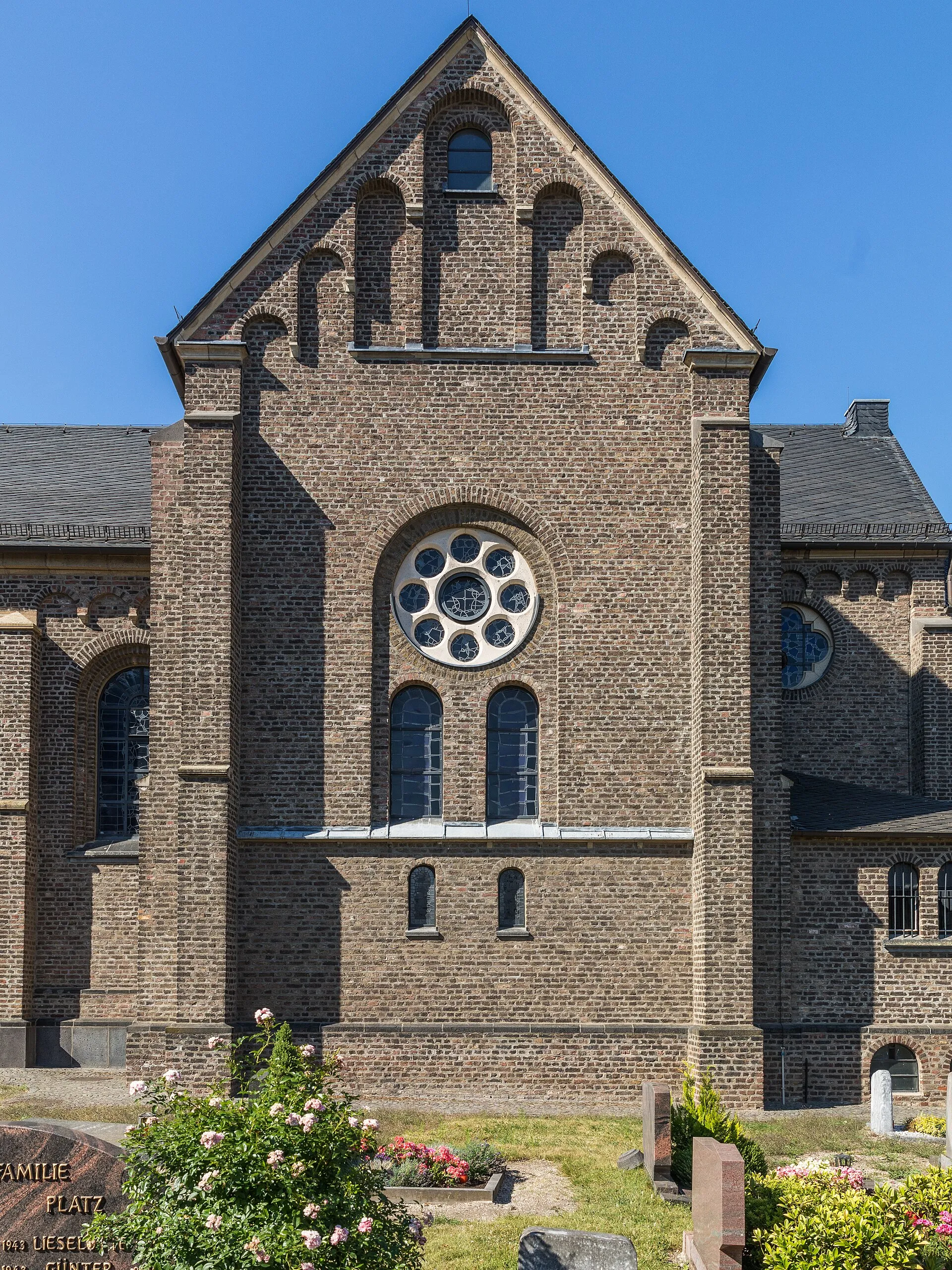 St. Servatius, Köln-Immendorf