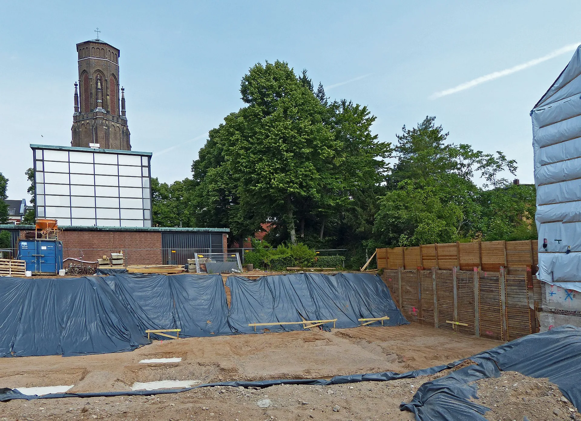 Kirche St. Stephanus , Bachemer Str. 106; Blick von der Baustelle Herderstraße