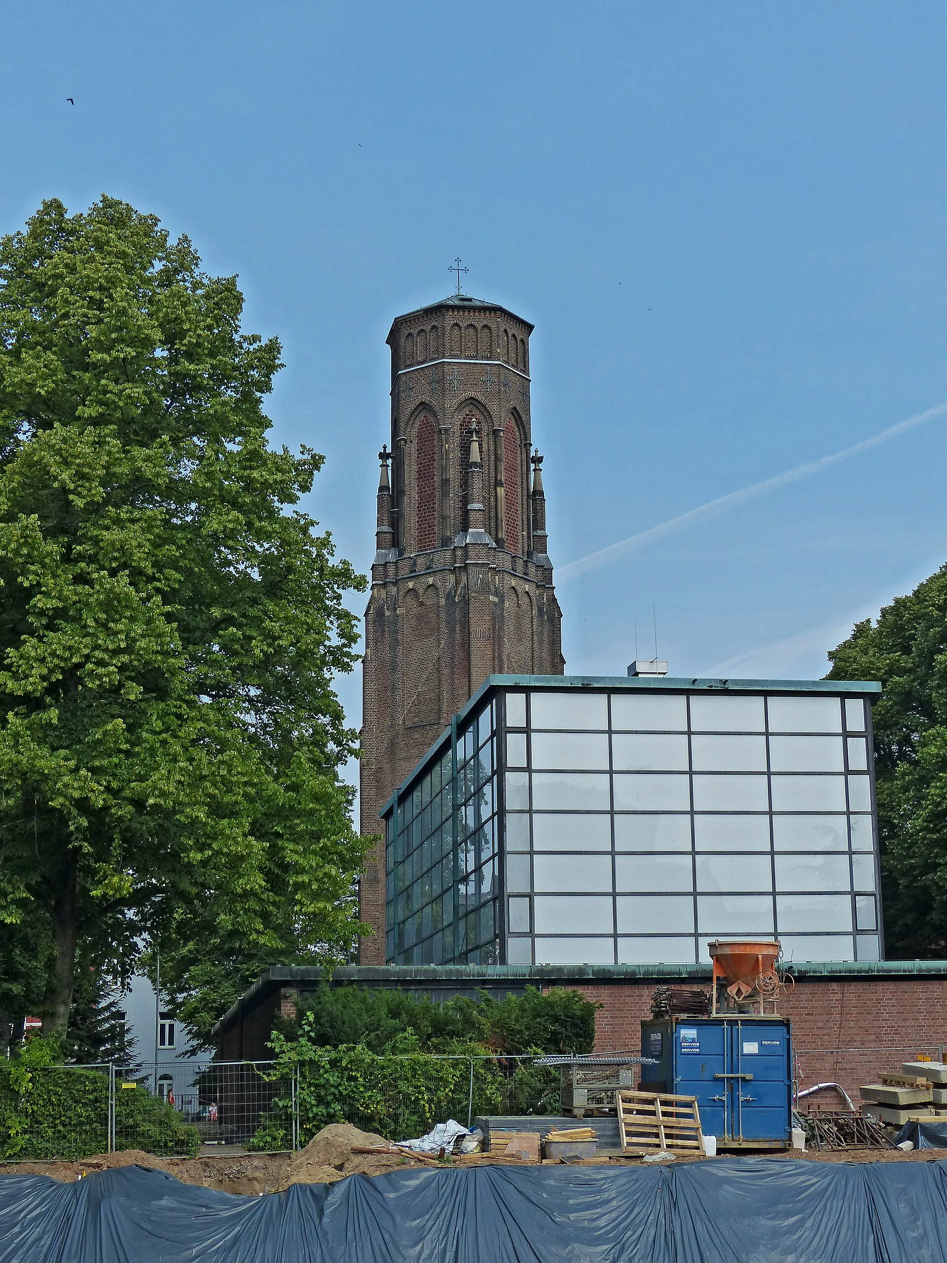 Kirche St. Stephanus , Bachemer Str. 106; Blick von der Baustelle Herderstraße
