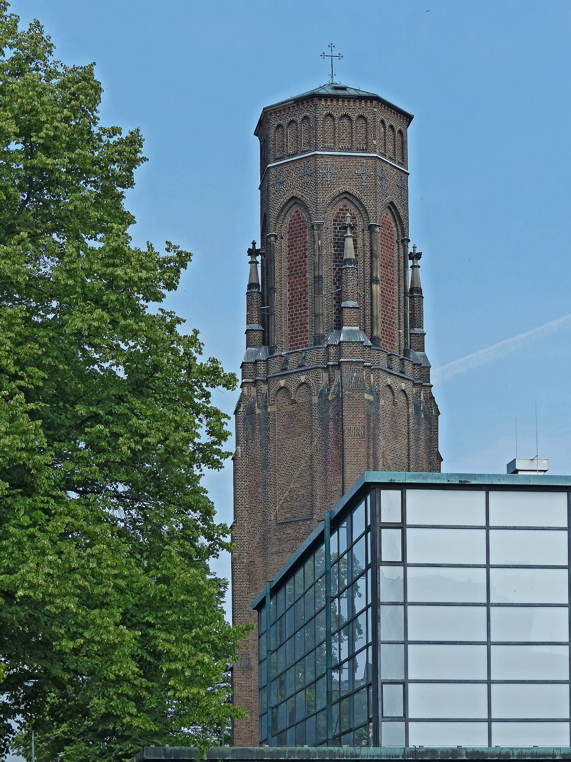 Kirche St. Stephanus , Bachemer Str. 106; Blick von der Baustelle Herderstraße