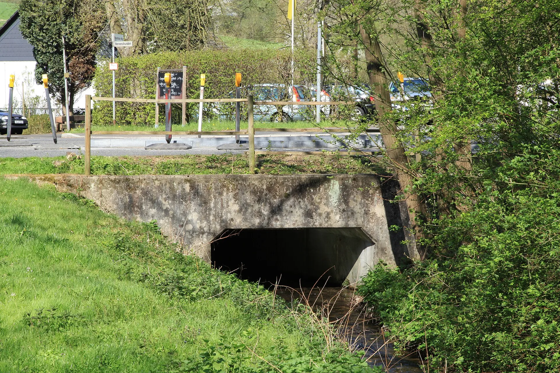 Strunde kurz nach der Quelle, Herrenstrunden in Herrenstrunden, Bergisch Gladbach