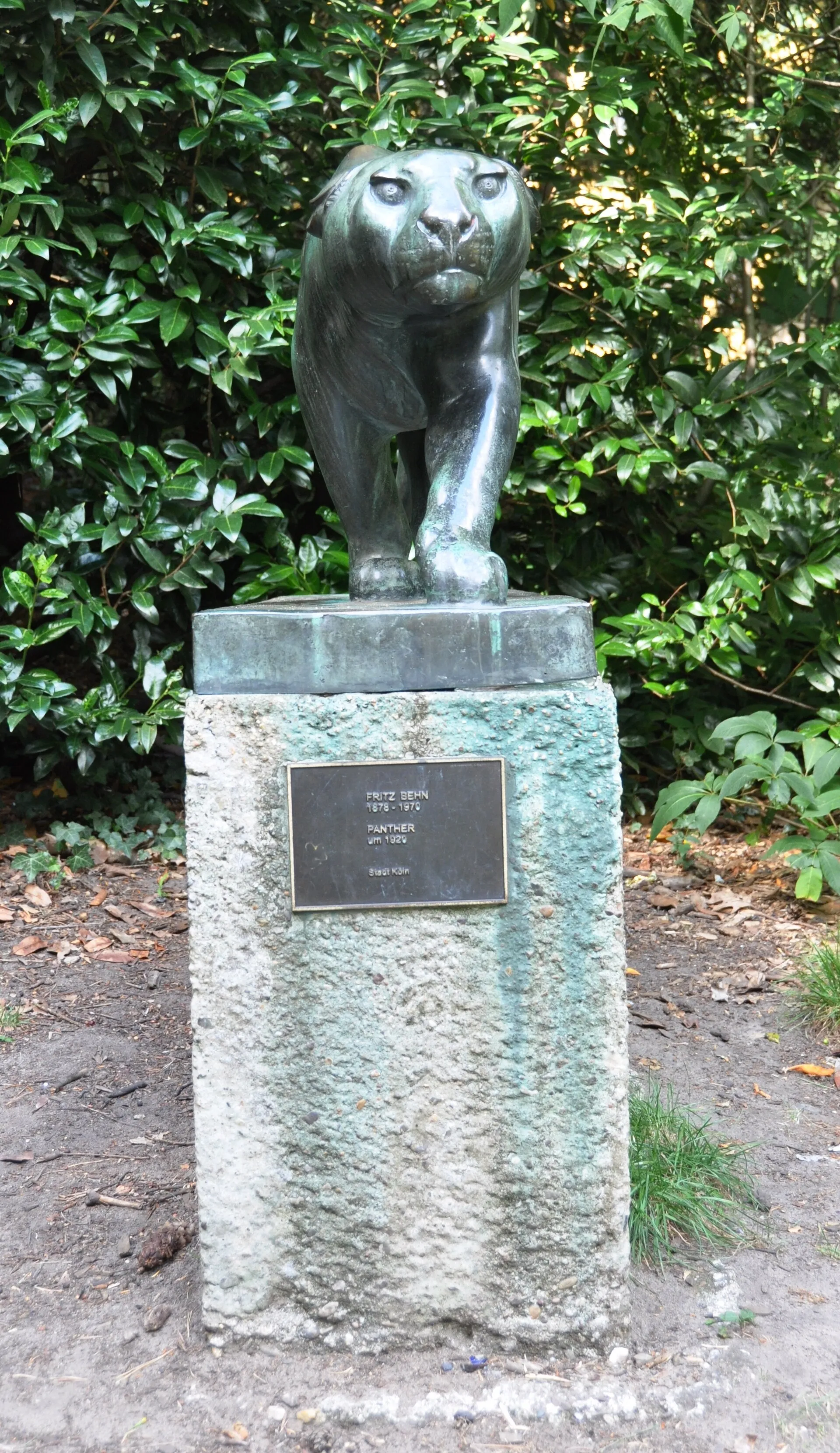 Panther-Skulptur im Kölner Südpark