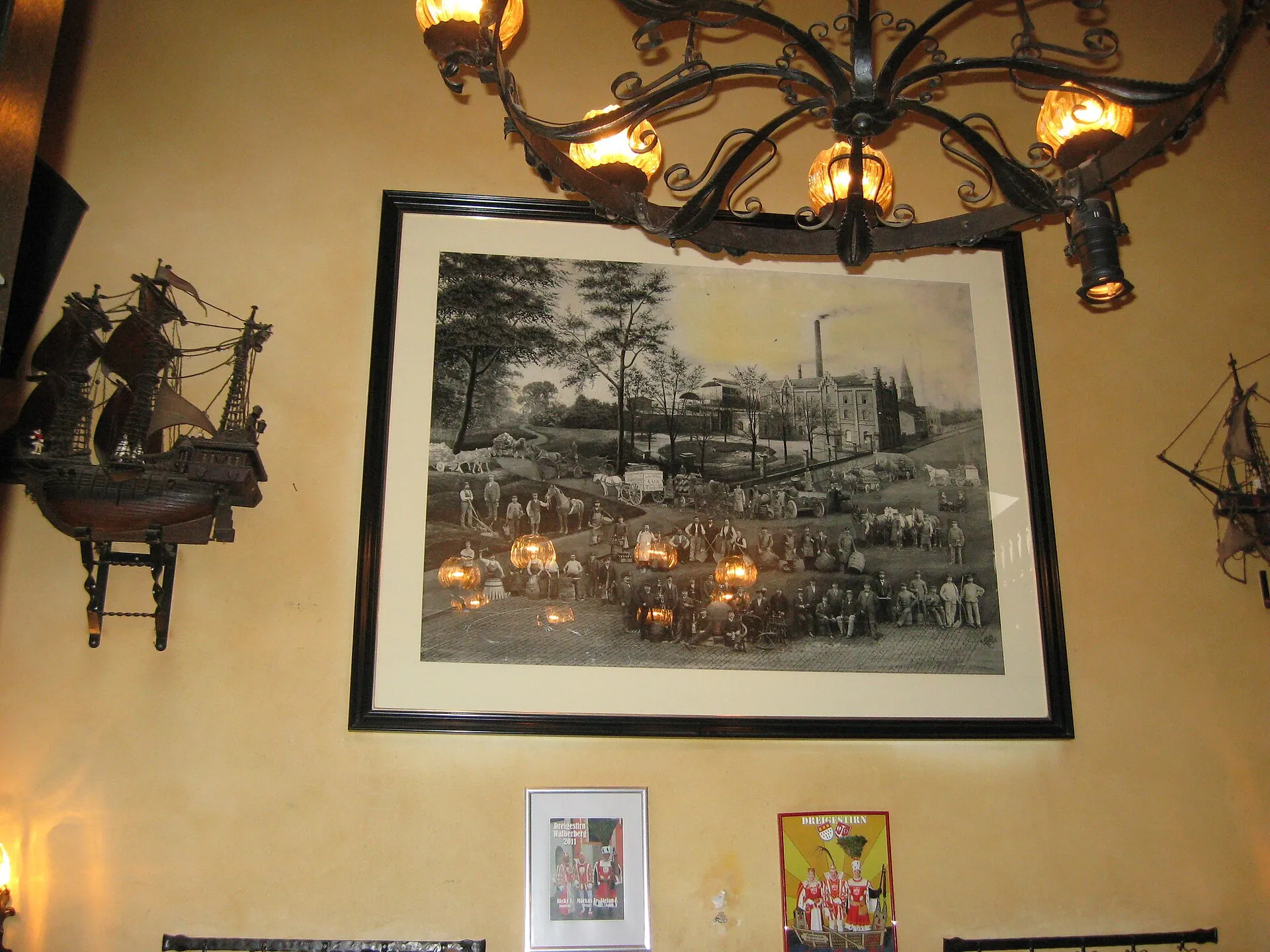 Brauhaus Sünner im Walfisch - Historienwand (Köln, Altstadt)
