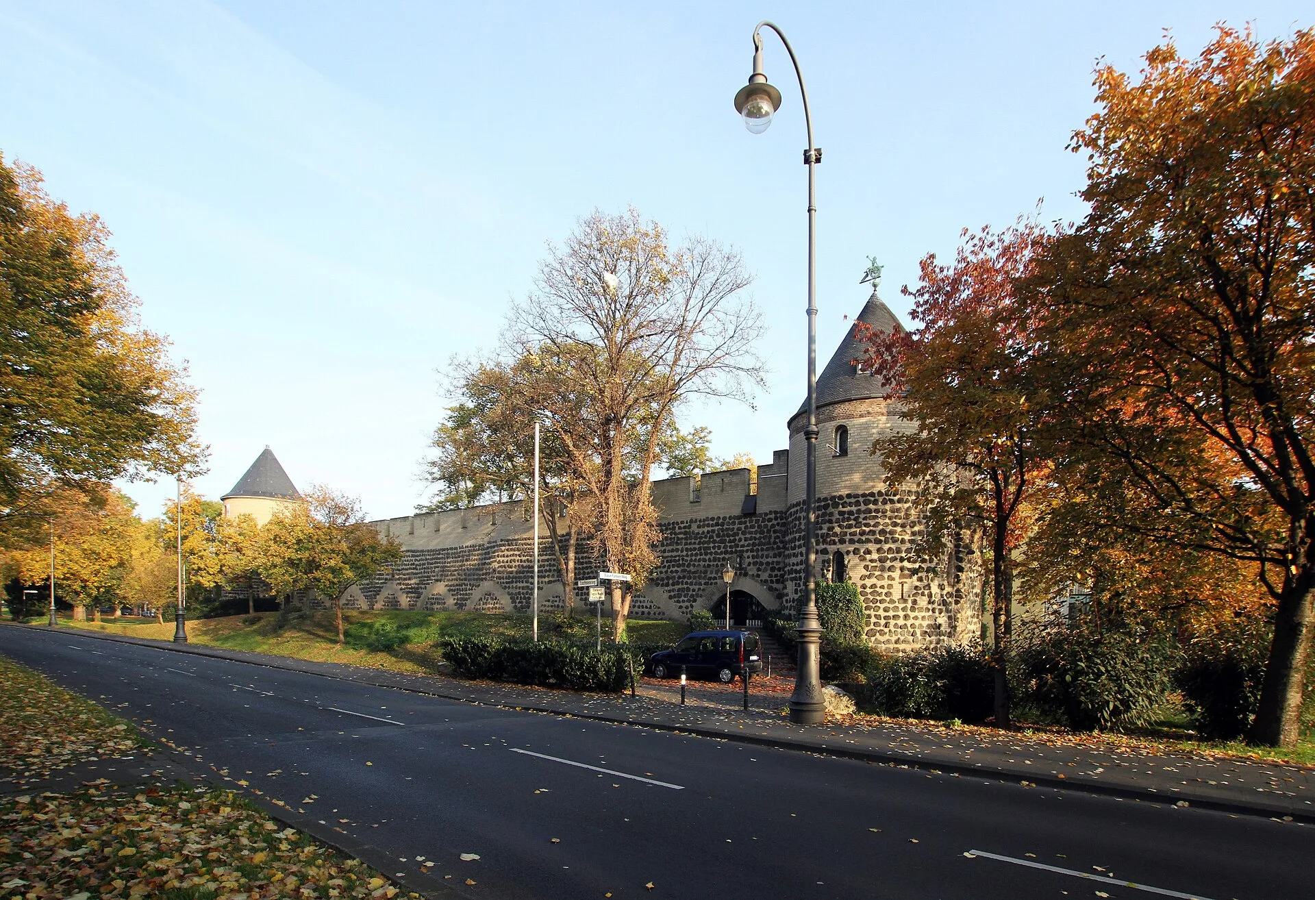 Kölner Stadtmauer am Sachsenring