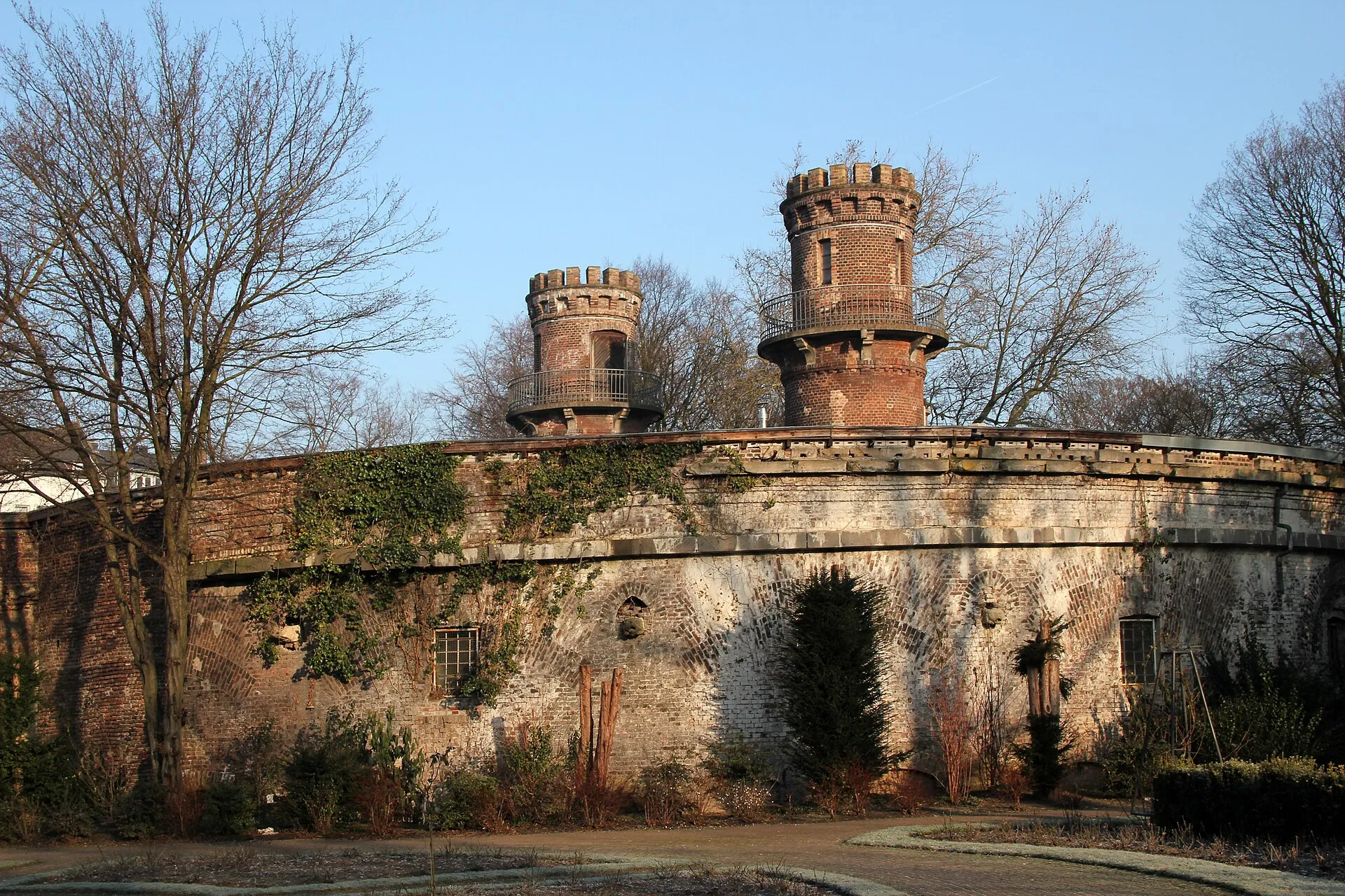 Festungsring Köln. Fort IV im Volksgarten