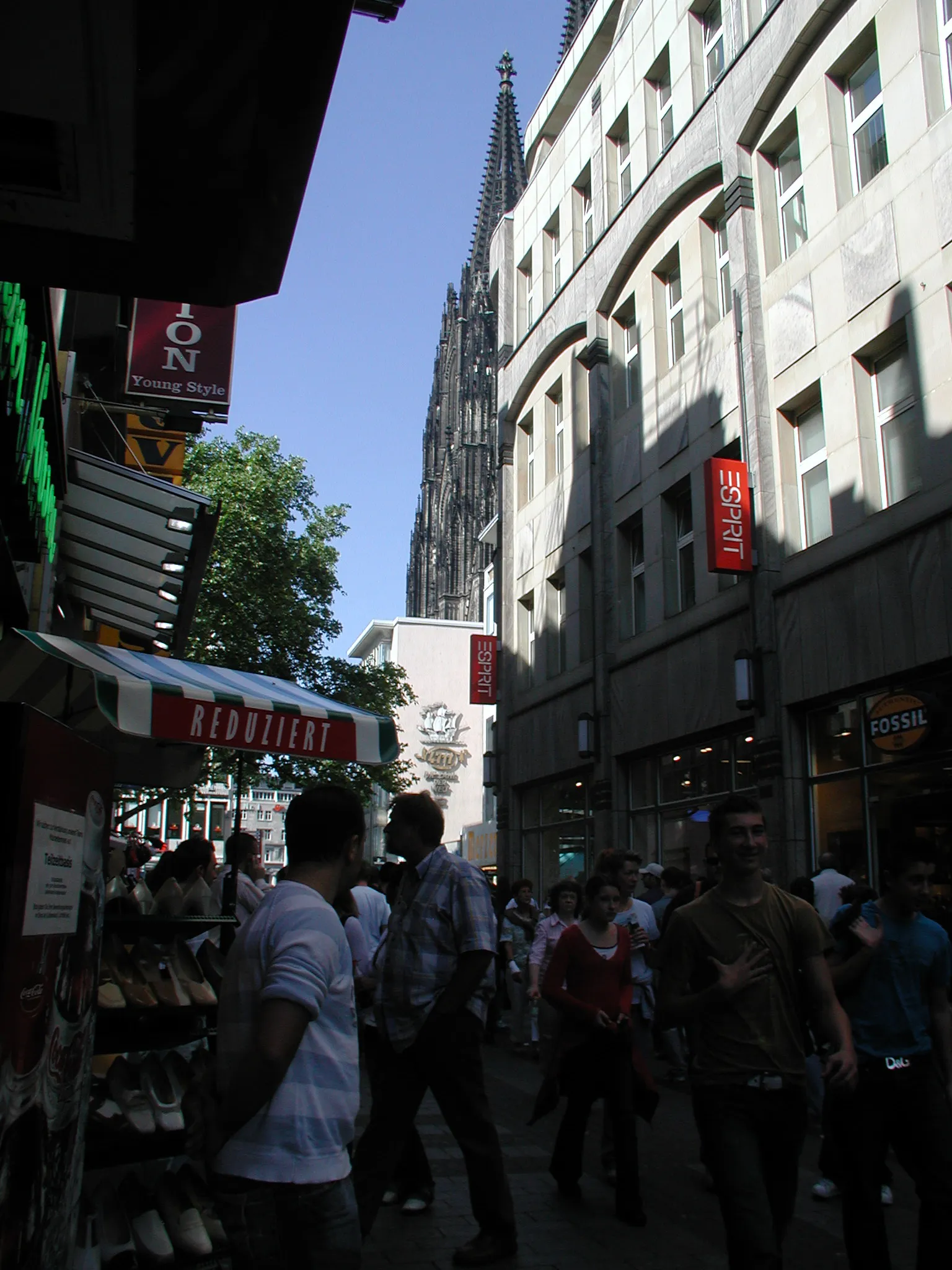 Hohe-Straße Köln, am Wallrafplatz