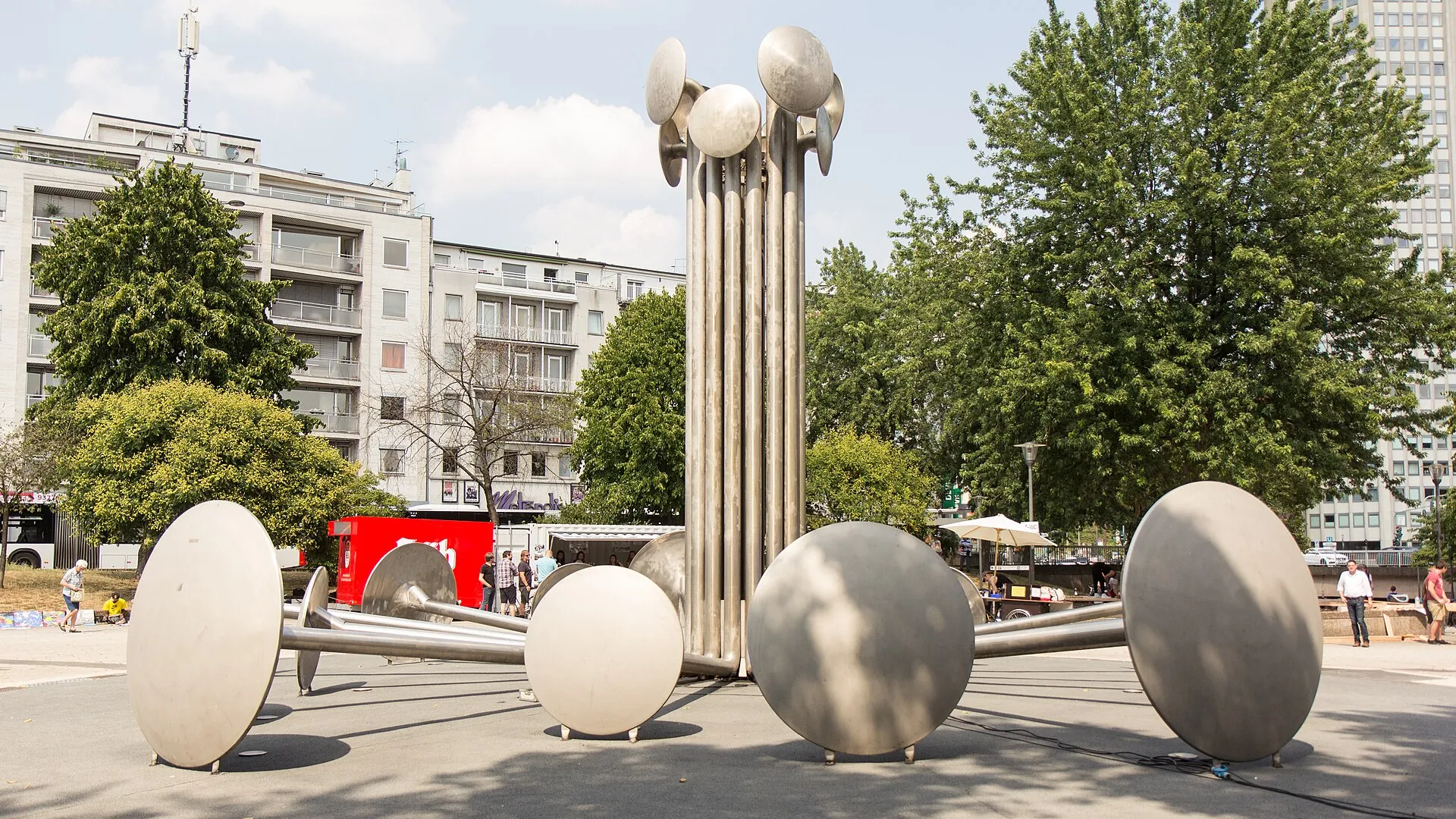 Inbetriebnahme „Wasserkinetische Plastik“ Ebertplatz, Köln