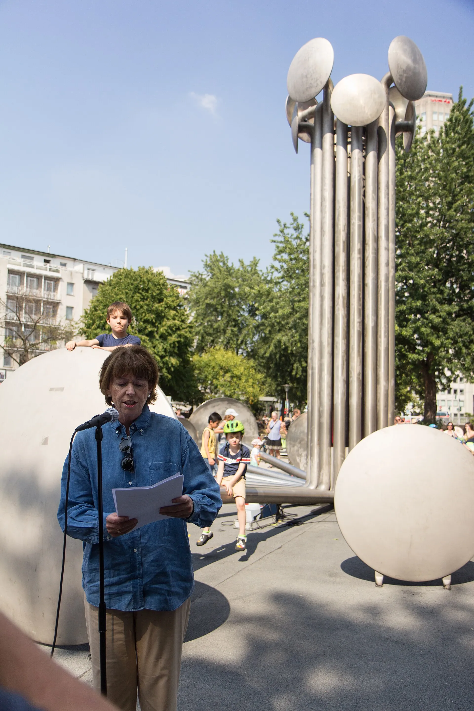 Inbetriebnahme „Wasserkinetische Plastik“ Ebertplatz, Köln