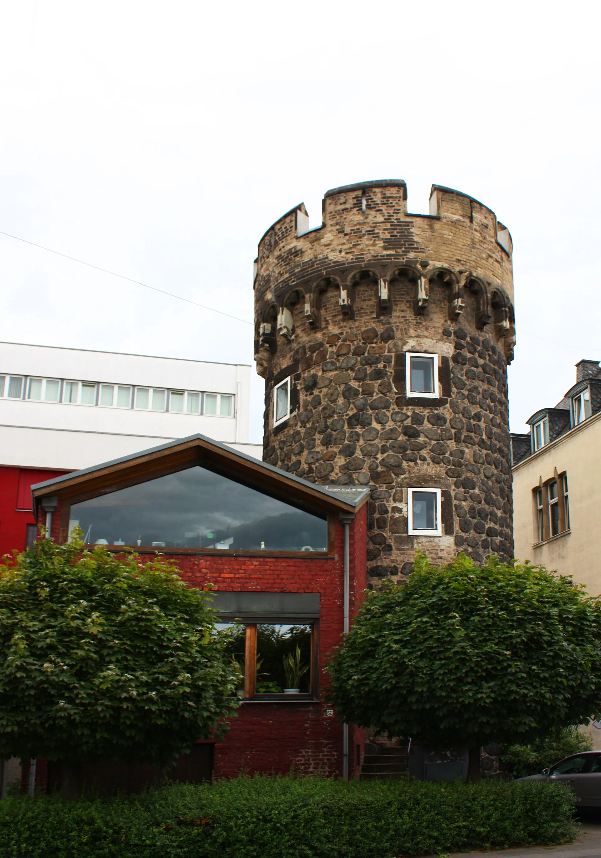 Weckschnapp , Rest der ehemaligen Befestigung Kunibertstorburg in Köln