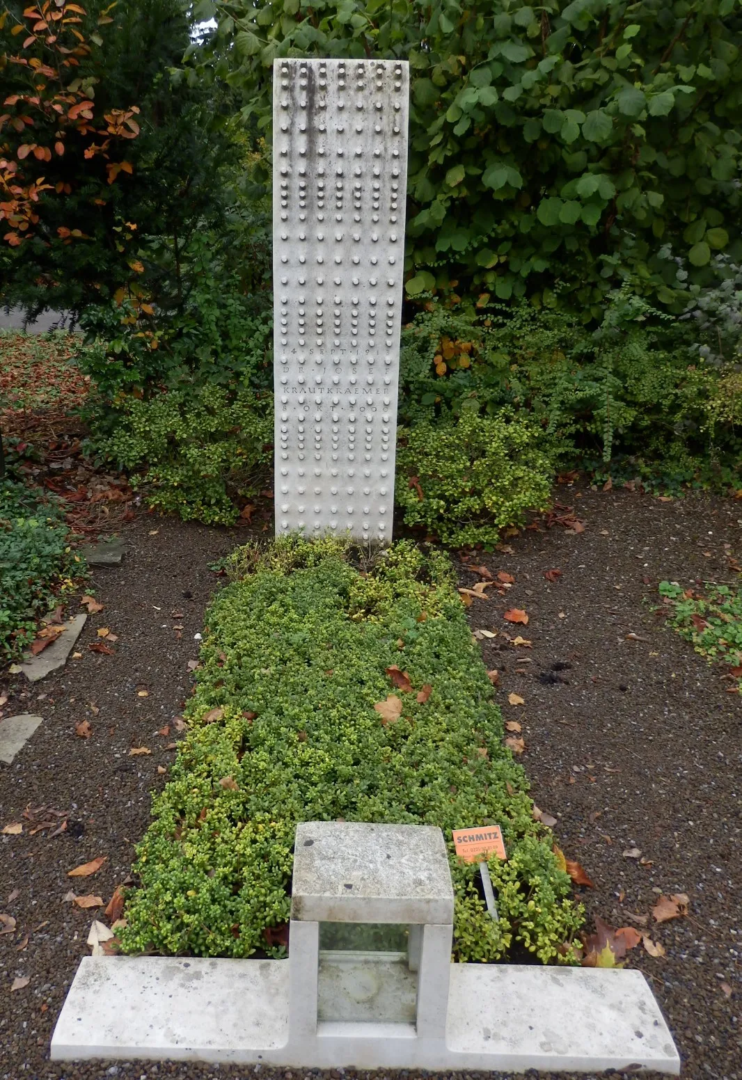 Grab von Josef Krautkrämer auf dem Kölner Westfriedhof