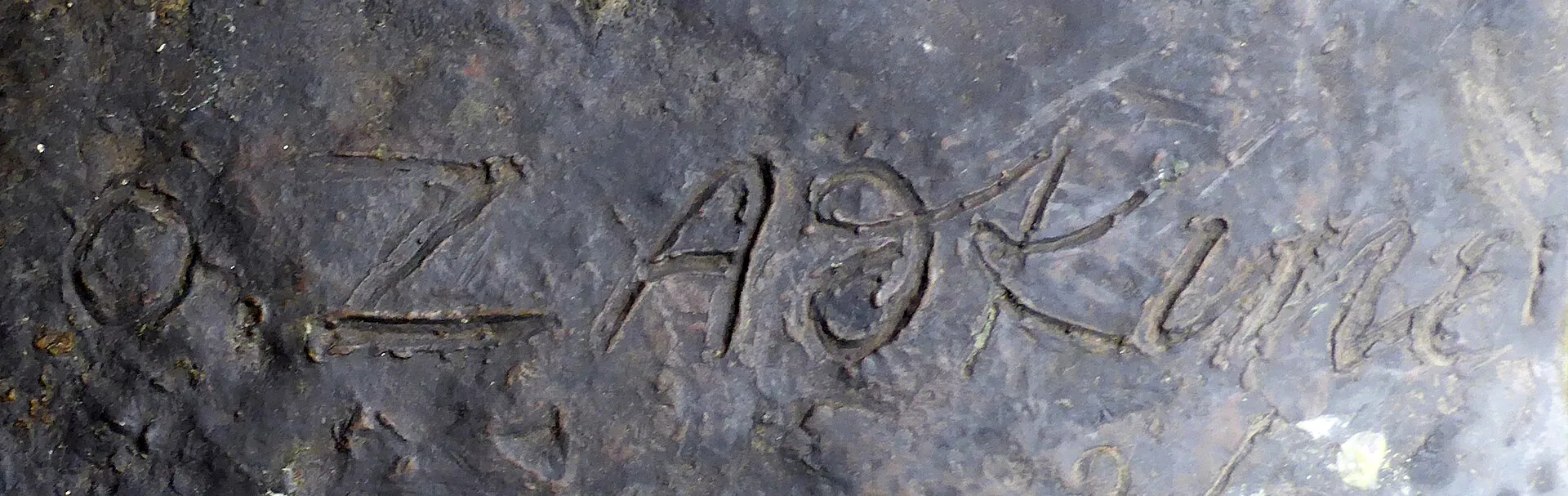 Ossip Zadkine Skulptur (Bronze) von 1943. Abguss von 1958 auf dem Westfriedhof (Köln) . Inschrift: "cire perdue – dik grosman – velp Holland".