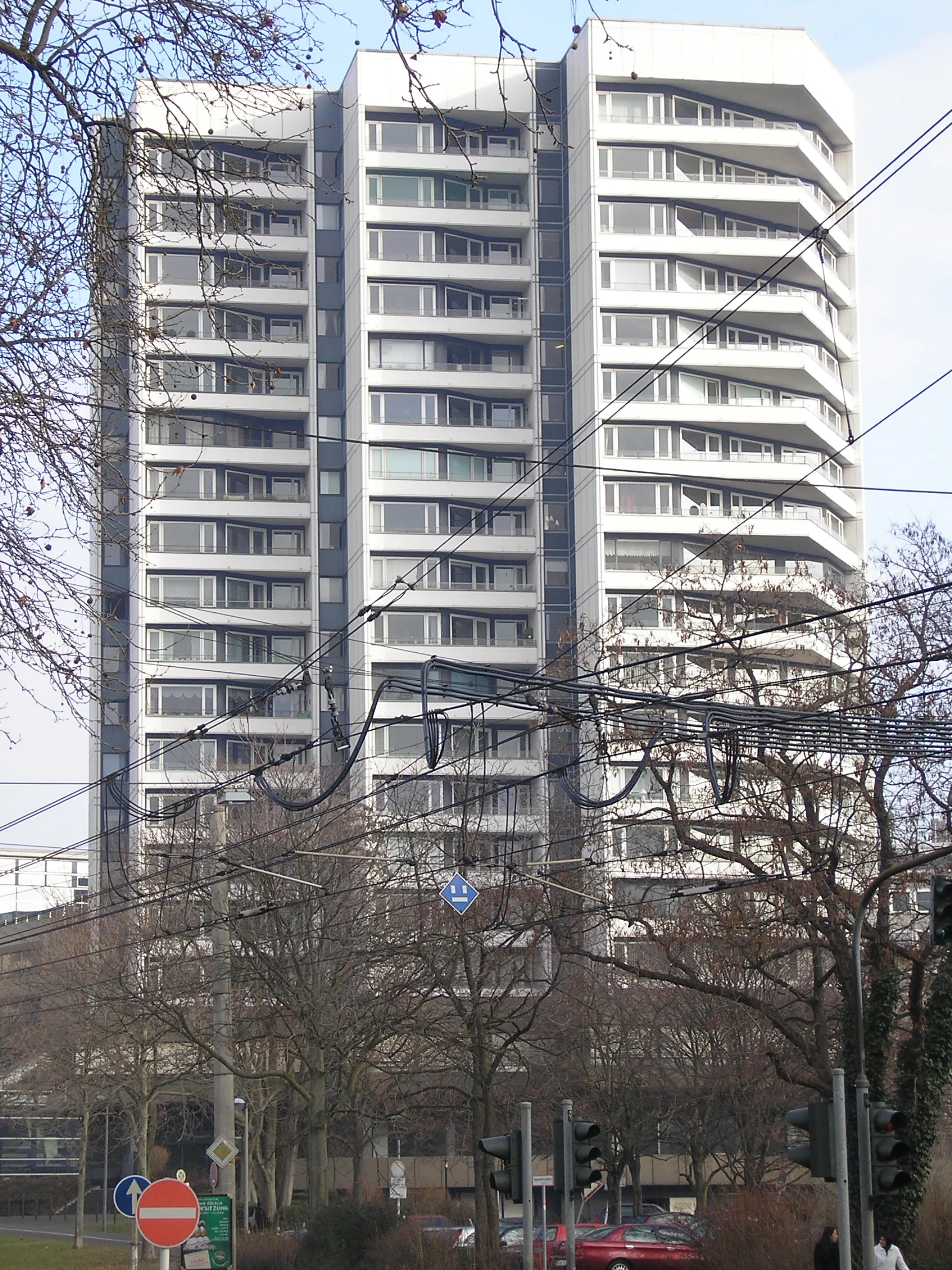 Wiener Platz 2, Cologne