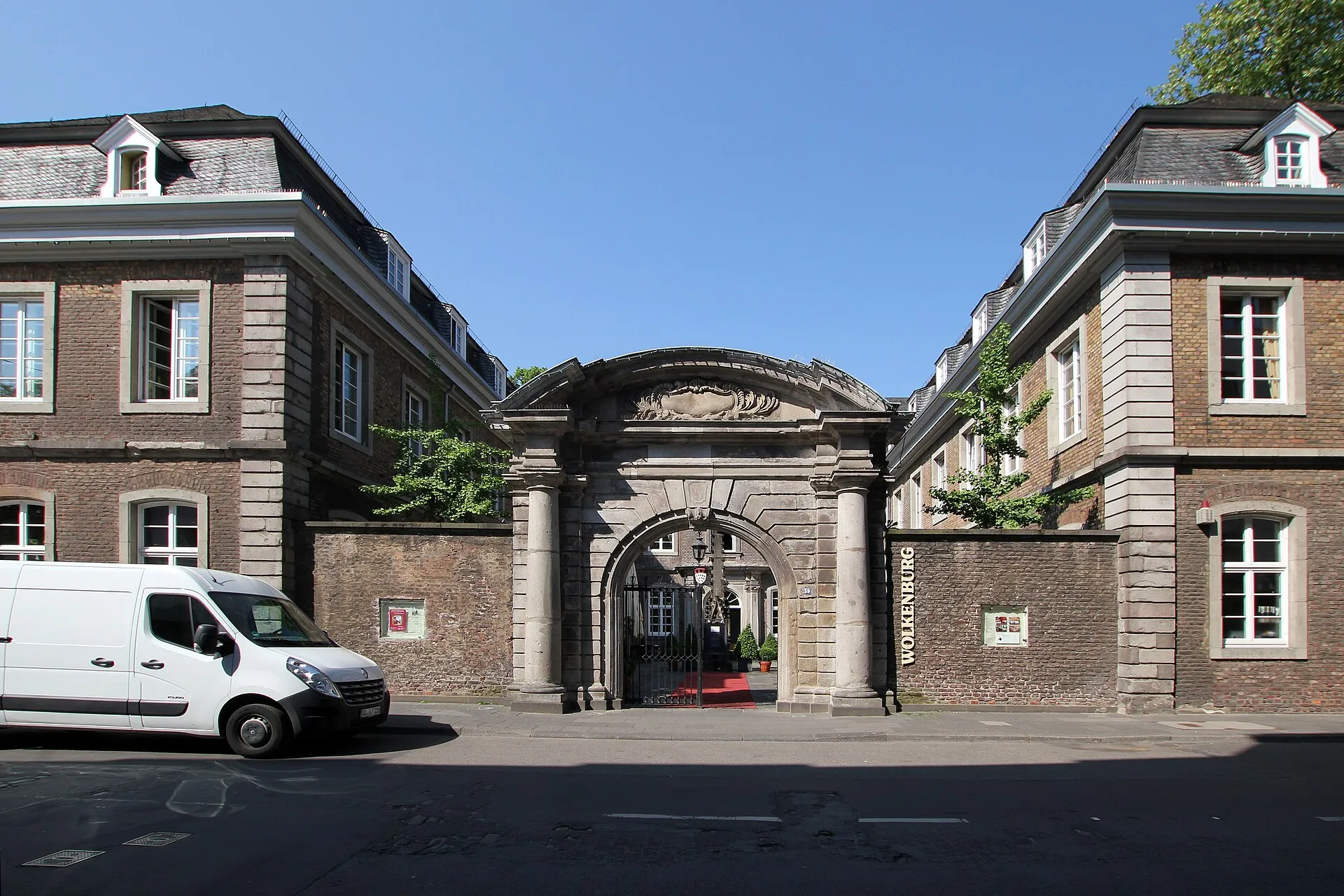 Köln Mauritiussteinweg 59-61, Haus Wolkenburg