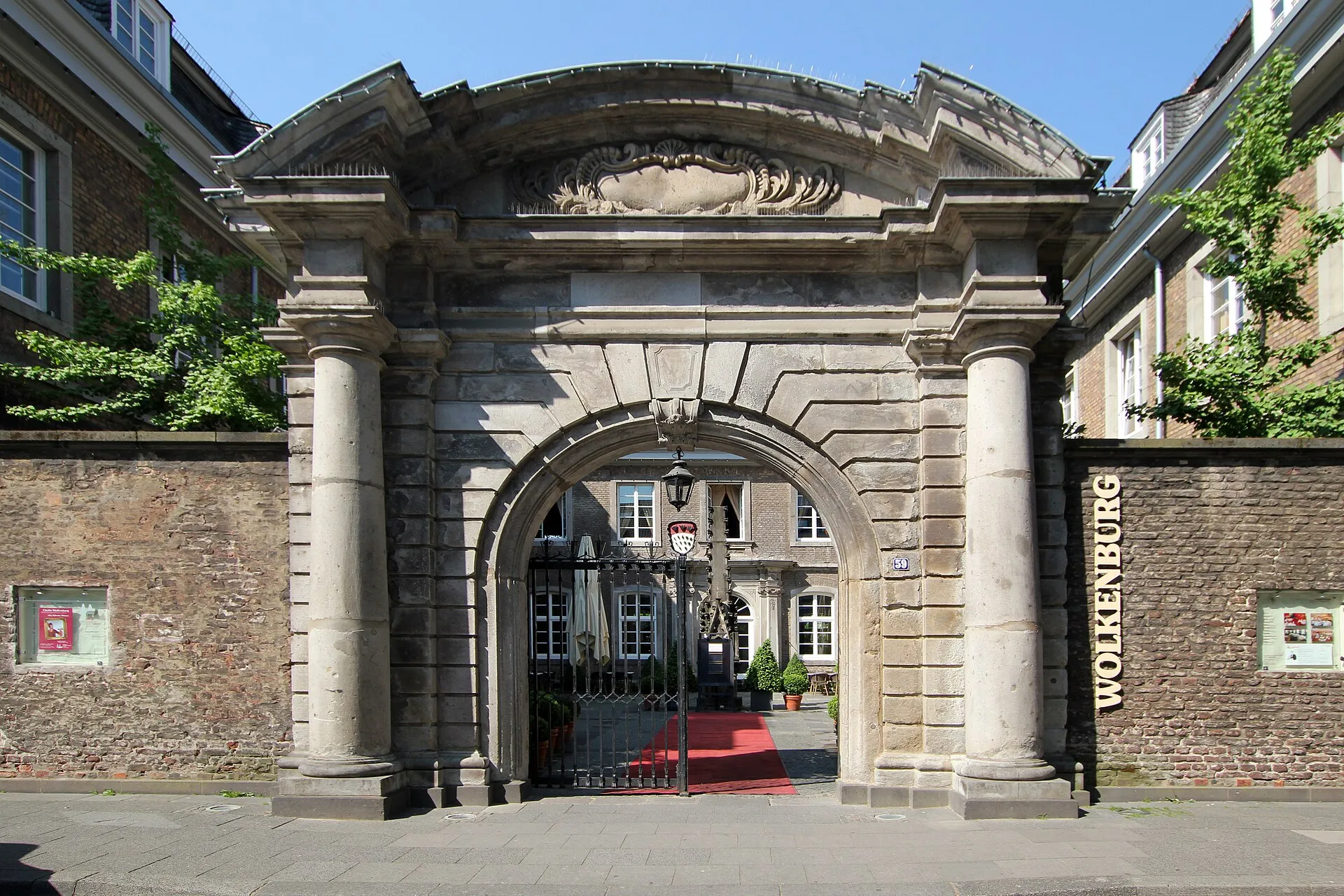 Köln Mauritiussteinweg 59-61, Haus Wolkenburg