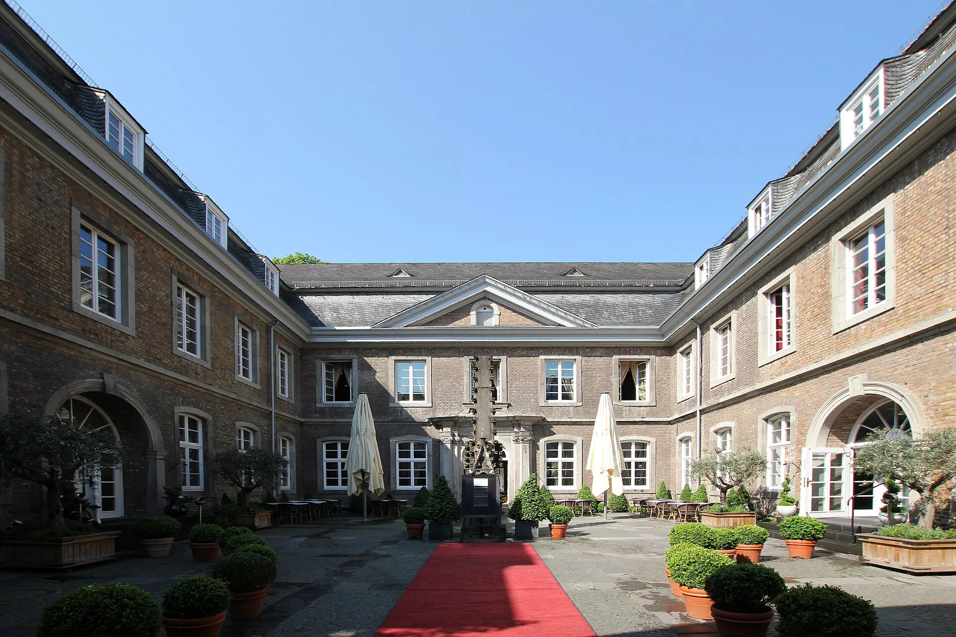 Köln Mauritiussteinweg 59-61, Haus Wolkenburg