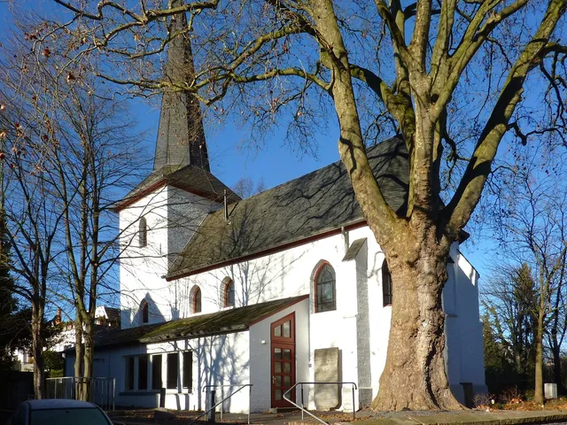 Alte Dorfkirche Köln-Junkersdorf