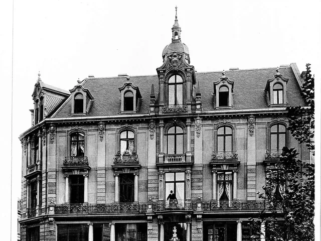 Augustinerplatz 12