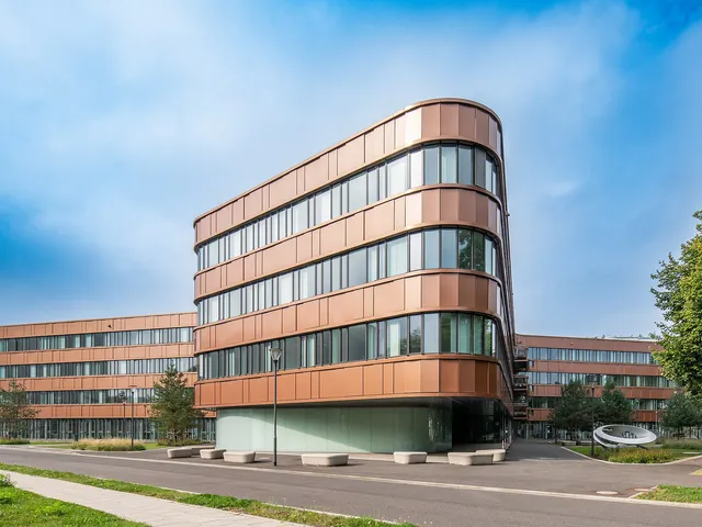 Deutsches Zentrum für Luft- und Raumfahrt (DLR)