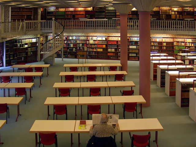 Erzbischöfliche Diözesan- und Dombibliothek Köln