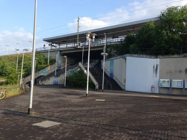Haltepunkt Köln-Weiden West