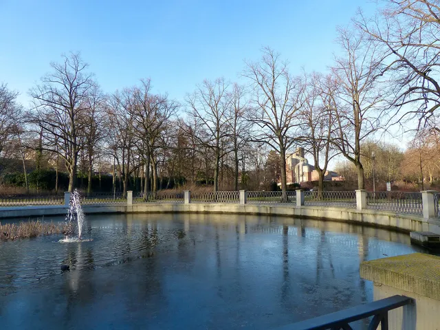 Karl-Schwering-Platz