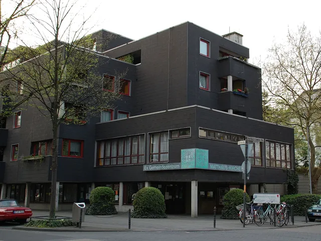 Matthäuskirche (Cologne-Lindenthal)