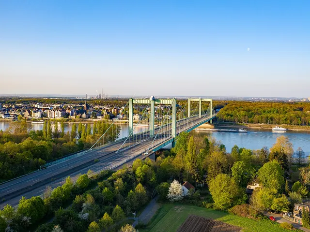 Rheinbrücke Köln-Rodenkirchen