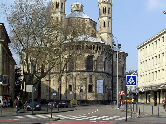St. Aposteln