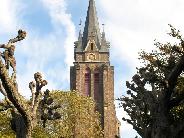St. Laurentius (Köln-Ensen)