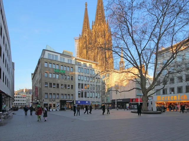 Wallrafplatz