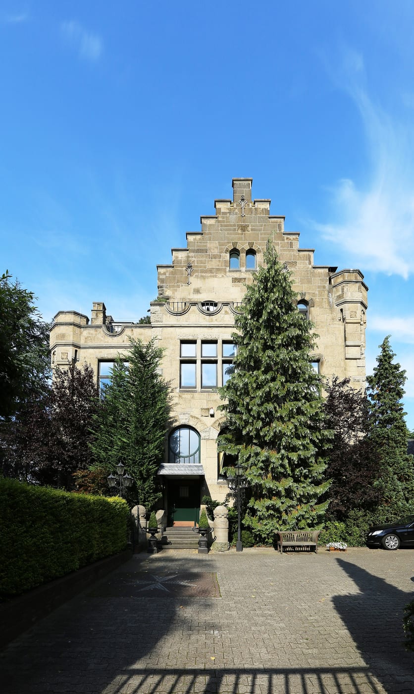 Villa Malta an der Hauptstraße 11 in Rodenkirchen