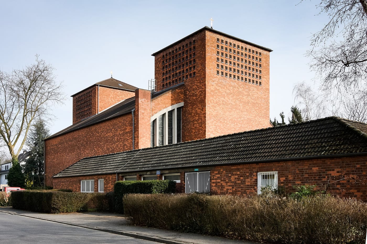 Kirche St. Joseph in Rodenkirchen (Architekten Dominikus und Gottfried Böhm)