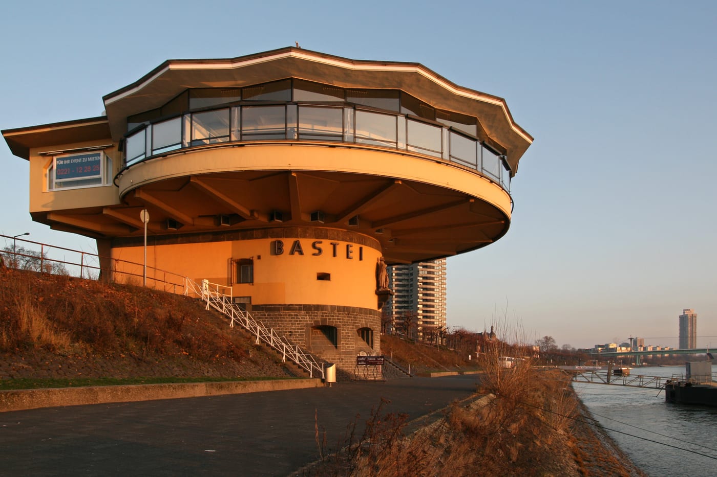 Bastei am Rheinufer